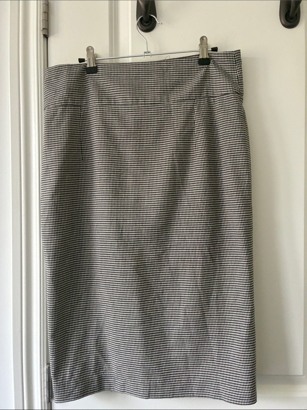 Zara Black and White Houndstooth Pencil Skirt midi